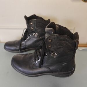Weatherproof Ecco Winter boot in black leather - size 38 - outdoors, hiking